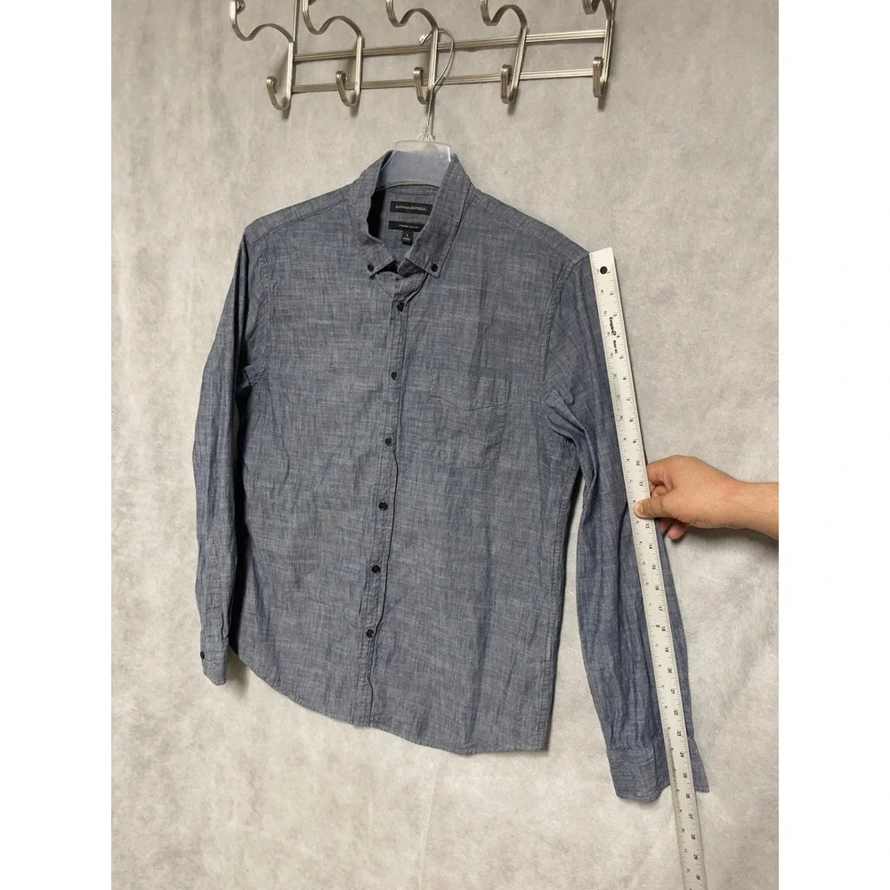 Banana Republic Shirt Men L Blue Chambray Untucked Slim Fit Button Up L/S Casual